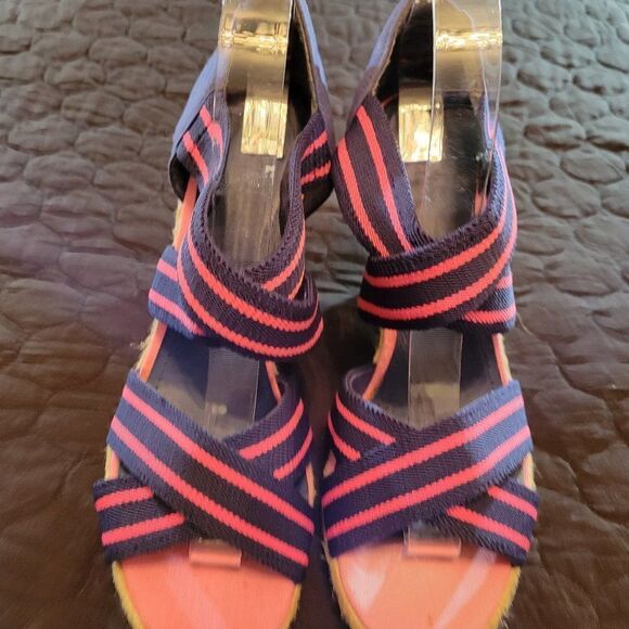 H&M WEDGE STYLE OPEN TOE ANKLE STRAP SANDAL - Picture 8 of 15